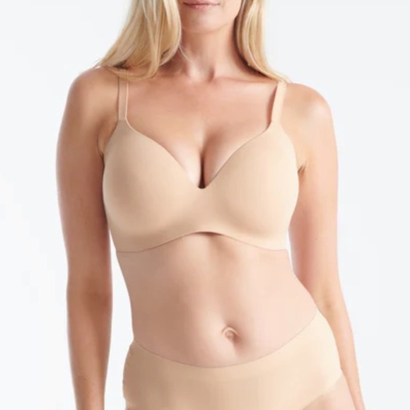 Knix Wingwoman Contour Bra in Beige Nude size 8 or 8+ - Picture 2 of 16